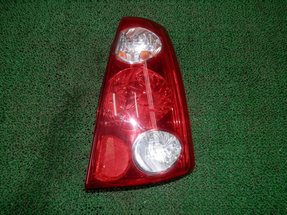 ◆3404-048 H16 スバル プレオ RV2 右テールライト拍卖