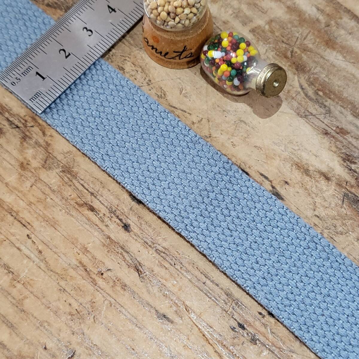 レザークラフト カバンテープ ●訳アリ商品● 幅25mm 厚2mm 長さ1個=1M(グレー)拍卖