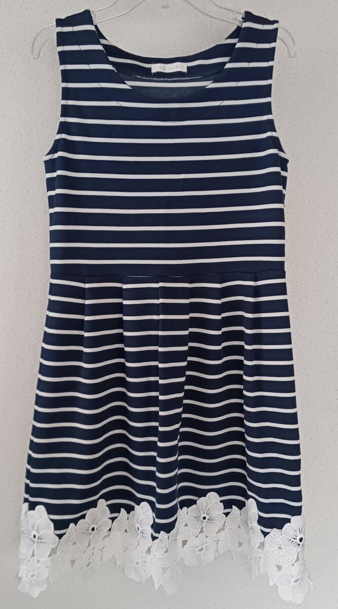 新品同様 AG by aquagirl アクアガール ボーダー レース ワンピース snidel ロイヤルパーティー rienda拍卖