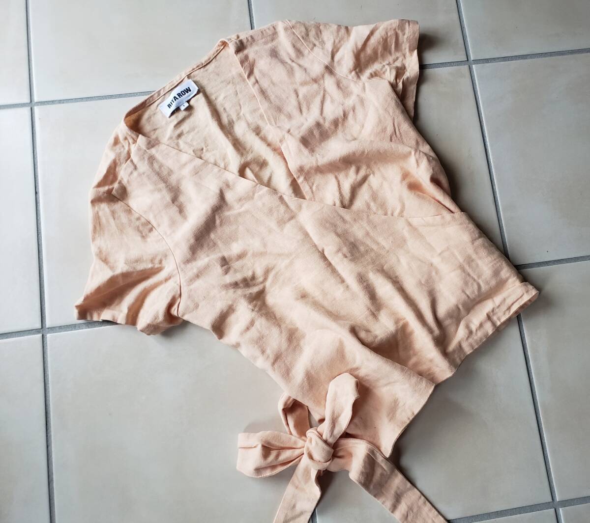 高額品きれい/サイドリボンカシュクール イエローオレンジ ラップトップス RITAROW リタロウ スペイン発拍卖