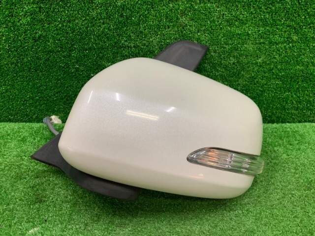 ダイハツ タント L385S サイドミラー 左 助手席側 ドア 8P W24 87940-B2A61拍卖