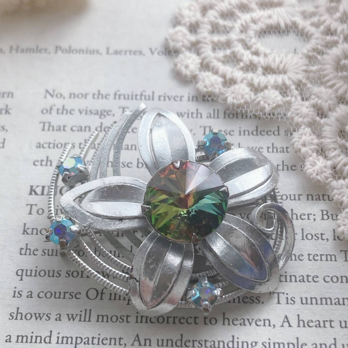 アンティークブローチ シルバー レトロブローチ 大粒 イミテーション キラキラ☆japan Vintage jewelry accessories k0374拍卖