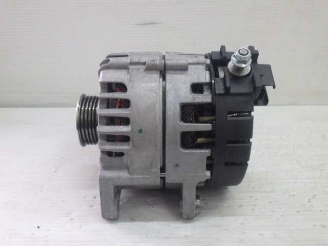 【Y0222】 美品 中古 3DA-118312M ベンツCLA C118 CLA200d AMGライン 2020年3月 純正 オルタネーター A 000 906 39 03 即決拍卖