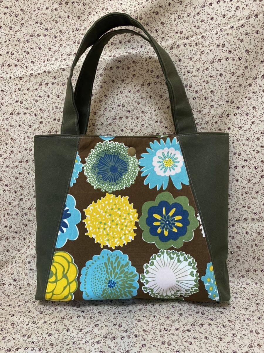 ☆ハンドメイド ☆トートバッグ 北欧風 花 ポケット・スナップボタン付き プレゼント♪拍卖