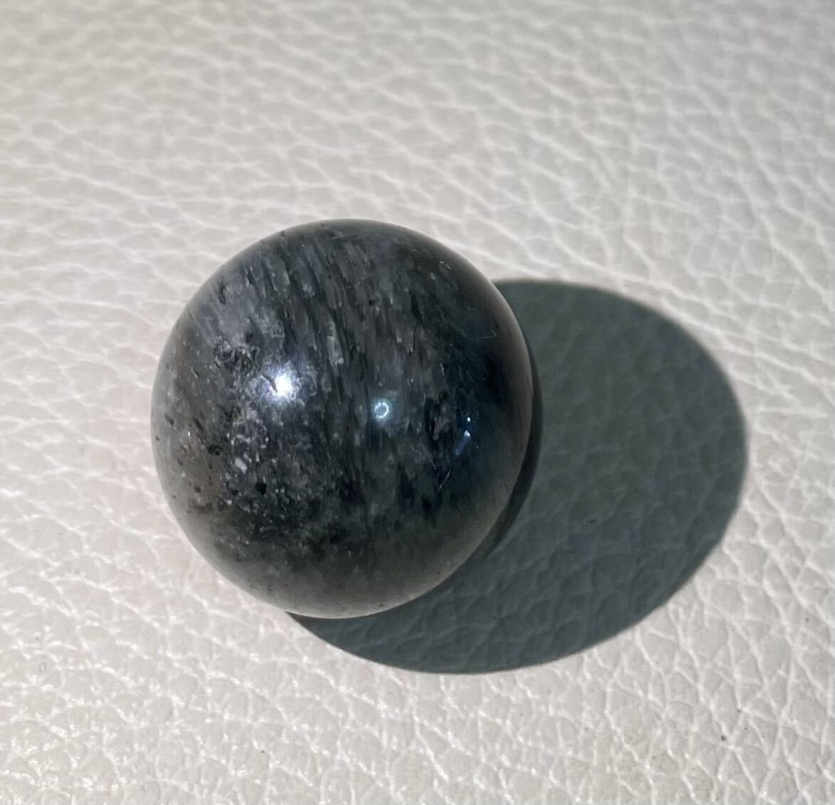 ガーデンクォーツ 庭園水晶 穴無 009 天然石 スフィア パワーストーン 丸玉 クリスタル 魔除 お守 幸運 ラッキー エネルギー 風水晶拍卖