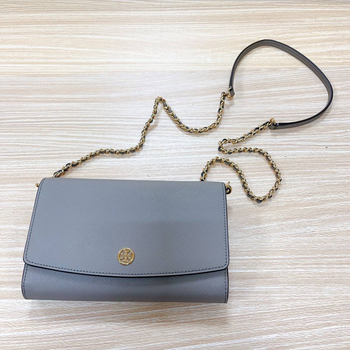 トリーバーチ TORY BURCH ロビンソン チェーン ショルダーバッグ 斜め掛け バッグ レザー グレー グレージュ 【14634拍卖