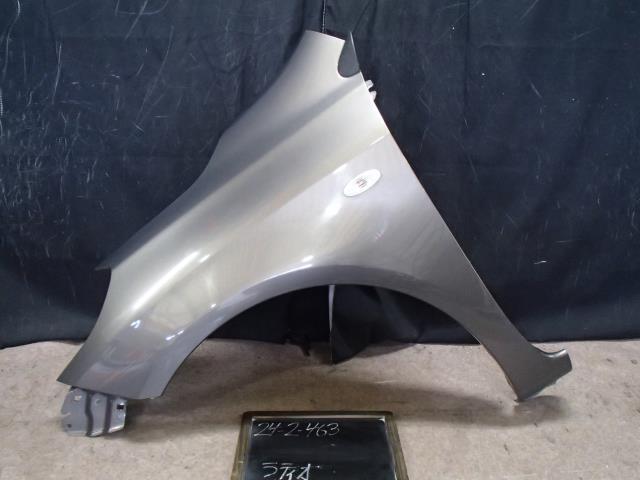 ラティオ  N17 フロント左フェンダー KAC F3101-3BGMA拍卖