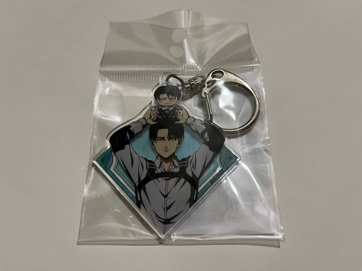 進撃の巨人 アクリルキーホルダー リヴァイ拍卖