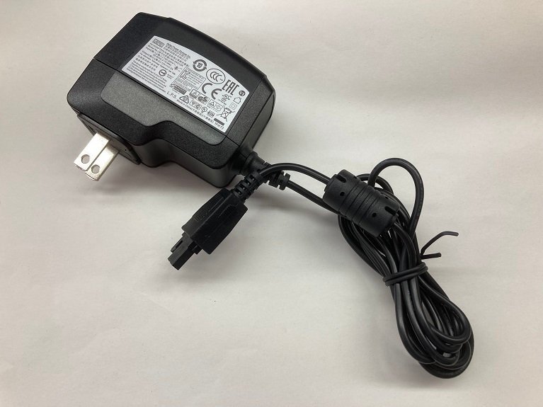 2616-O★APD ACアダプター★WA-24Q12R★12V-2A★中古現状渡し★送料185円(クリックポスト)拍卖