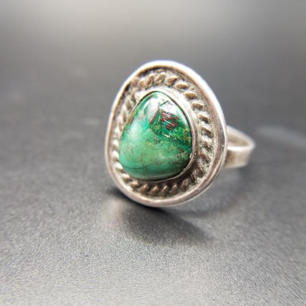 50'60's メキシコ 925 シルバー グリーンターコイズ アシンメトリー ヴィンテージ リング ケーブルリム 銀細工 指輪 TAXCO タスコ Y15-G拍卖