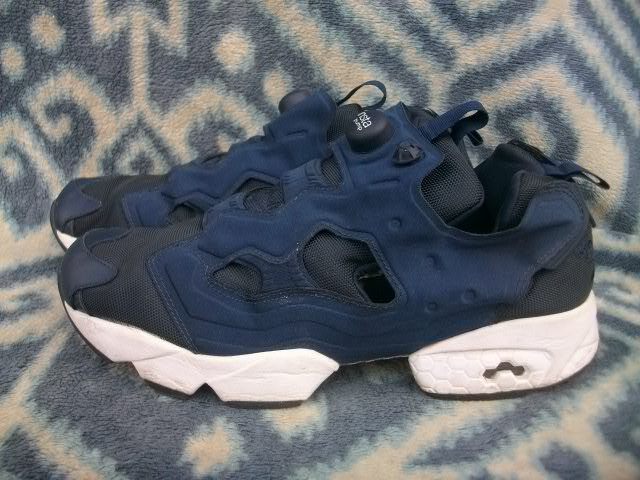 REEBOK INSTA PUMP FURY RETRO LOW 紺白 30cm US12 美品 リーボック インスタ ポンプ フューリー拍卖