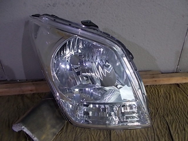 MH23S ワゴンR 右ヘッドライト コイト 100-59192(15505)拍卖