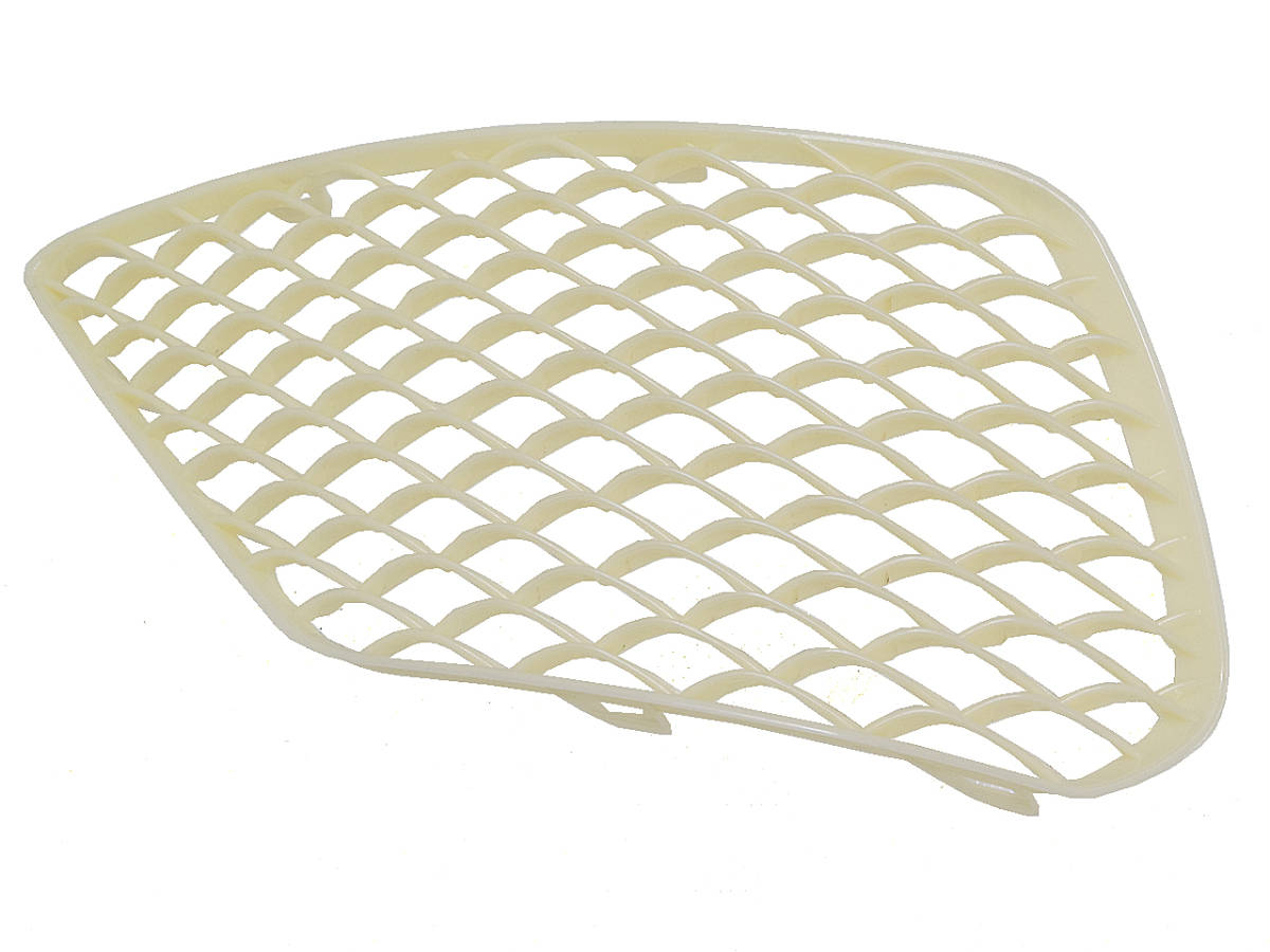 W222 フロント ダクトカバー 網 左側 L 素地 未塗装 前期 S63/S65typeフロントバンパー対応 メルセデス ベンツ Sクラス 国内発送 補修拍卖