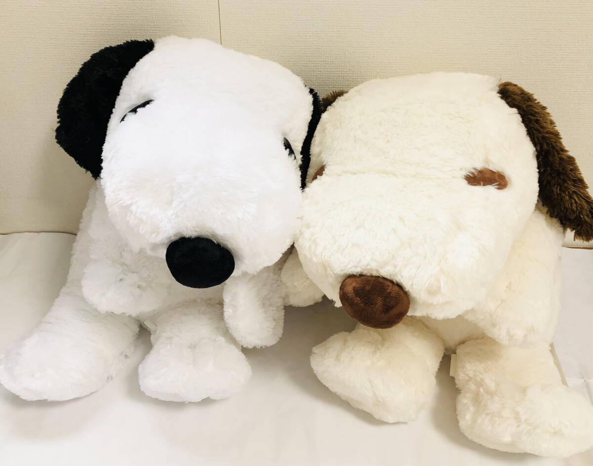 スヌーピー ぬいぐるみ SNOOPY 2匹セット ピーナッツ 限定品 寝そべり ふわふわ かわいい拍卖