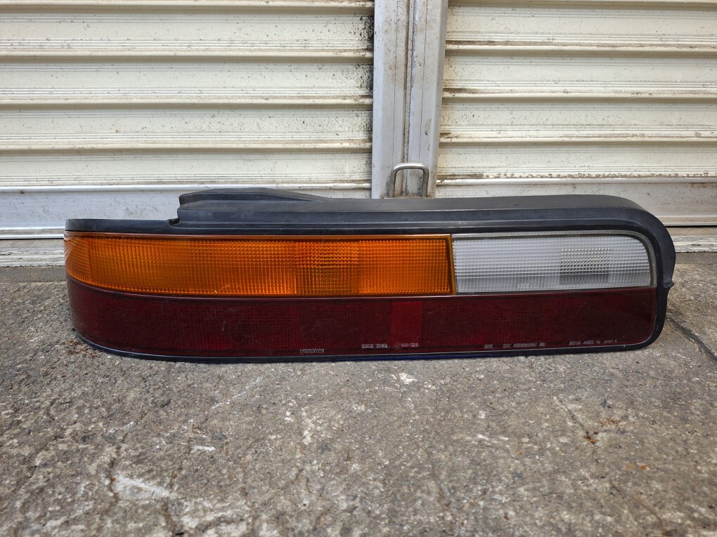 S13シルビア 左側テールランプ No.ki1拍卖