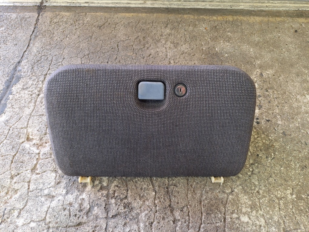 S13シルビア グローブボックス No.ki拍卖