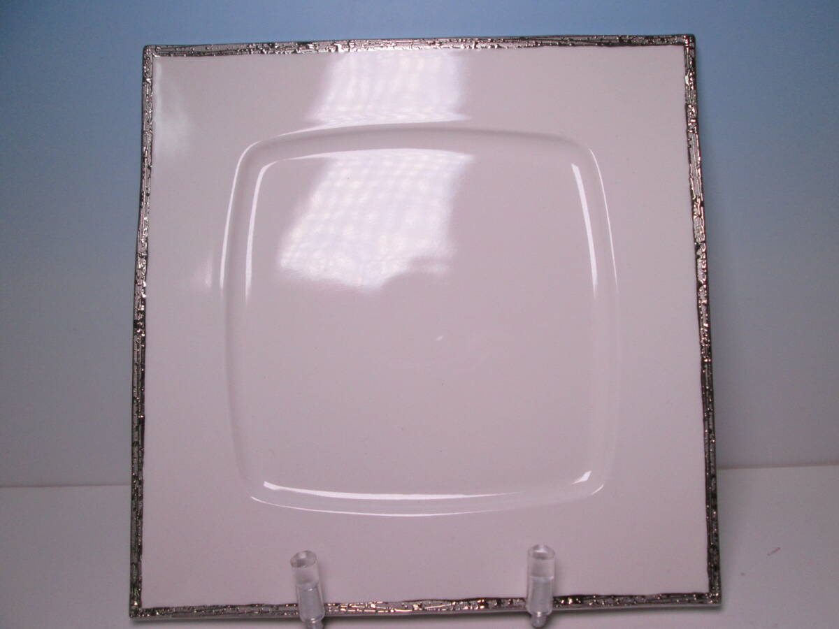 ☆お料理屋さんの器 在銘 縁銀彩 ホワイト/シルバー 四方皿 1枚 フレンチ/白磁/懐石/割烹/日本料理拍卖