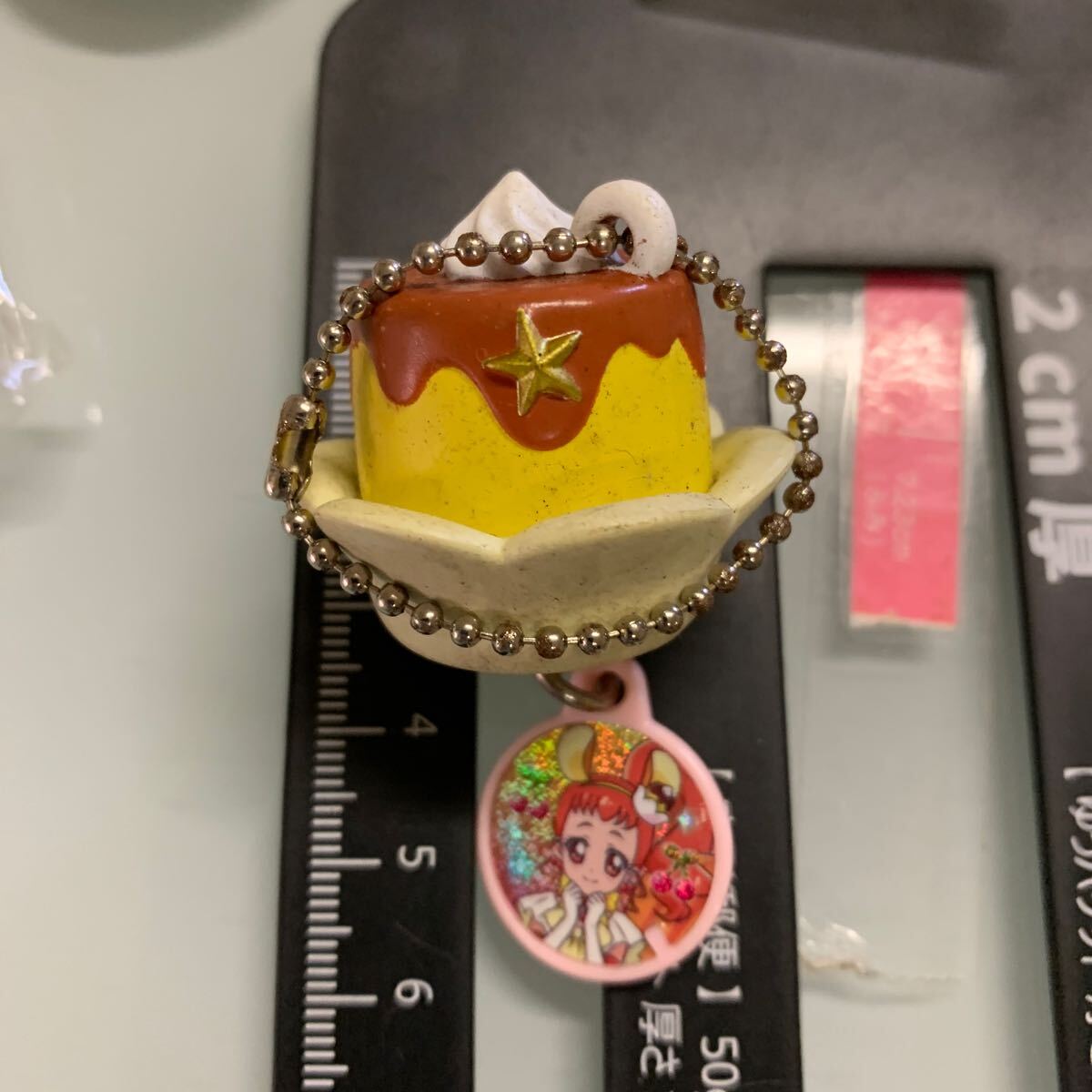 プリキュアたちの大好きなスイーツが可愛いマスコットになって新登場 キュアカスタード&カスタードプリン かなり汚れてます拍卖