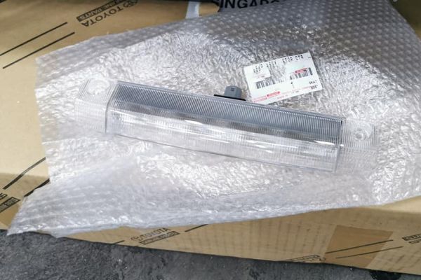 残りわずか!【未使用 トヨタ 純正】アルファード/ヴェルファイア 30系 センタストップ ランプ ハイマウントストラップ拍卖