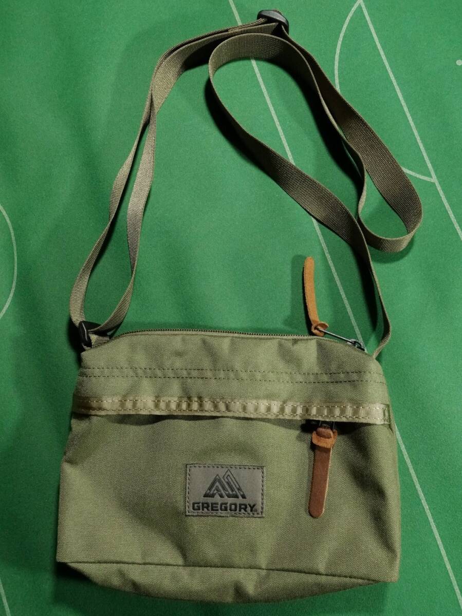 ▲グレゴリー ナイロン素材 ショルダーポーチ サコッシュ エンベロップ ショルダー オリーブ 美品!!!▲拍卖
