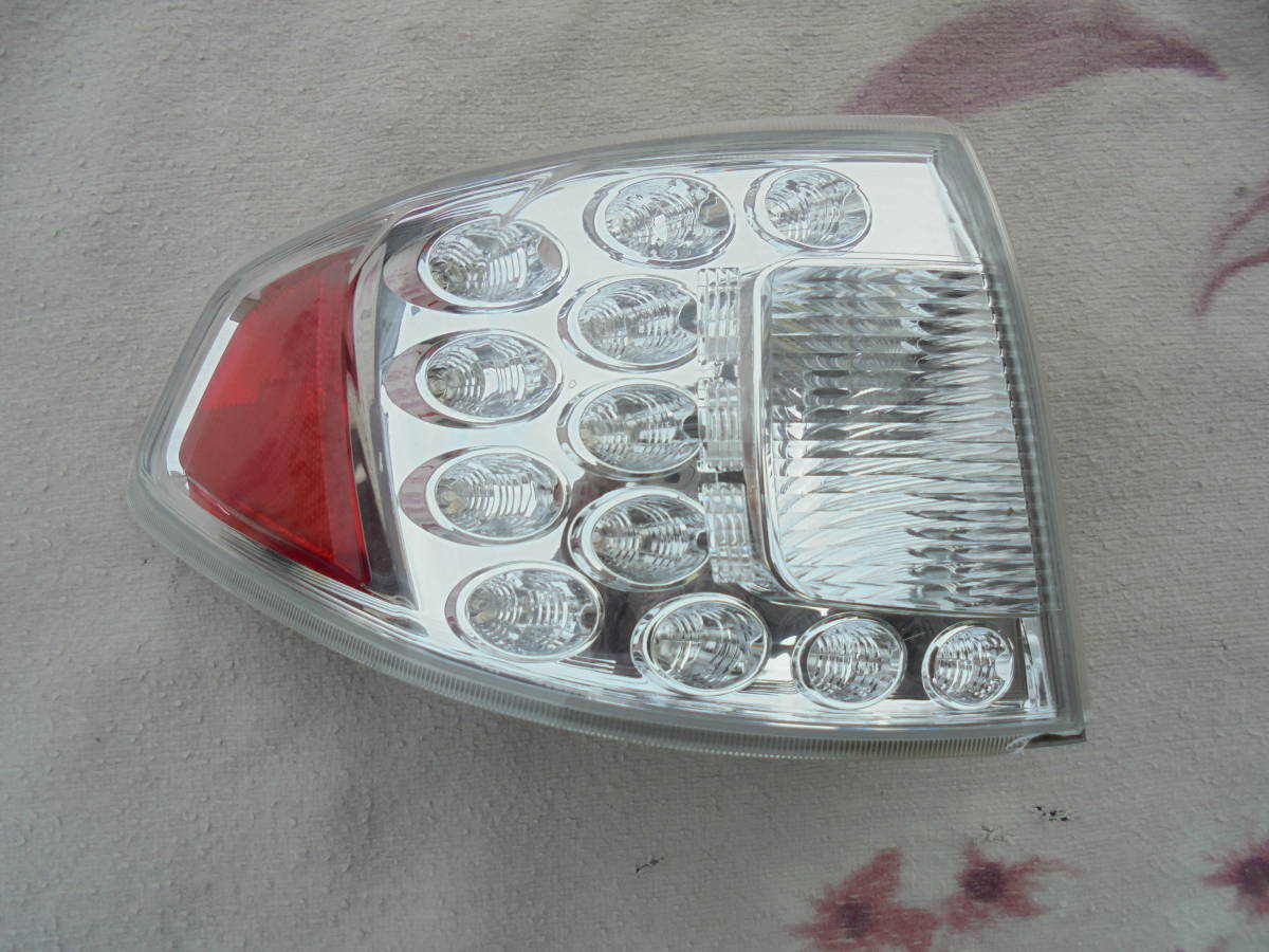 インプレッサ GH2.GH3.GH6.GH8.GRB 純正 左テールランプ LED KOITO 220-20024 0704拍卖