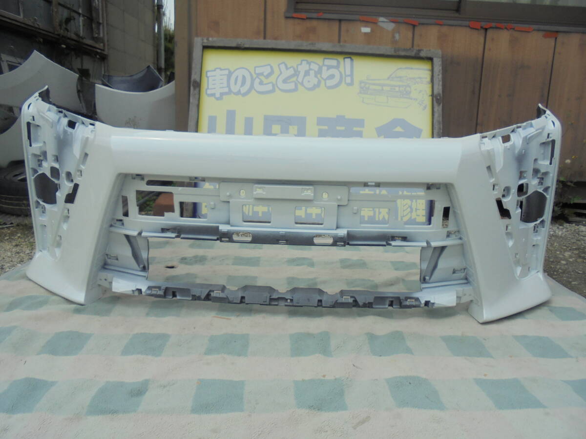 ヴォクシー ZS ZRR80W.ZRR85W.ZWR80W 後期 純正 フロントバンパー 52119-28L60 送料格安 ☆要確認 6516拍卖