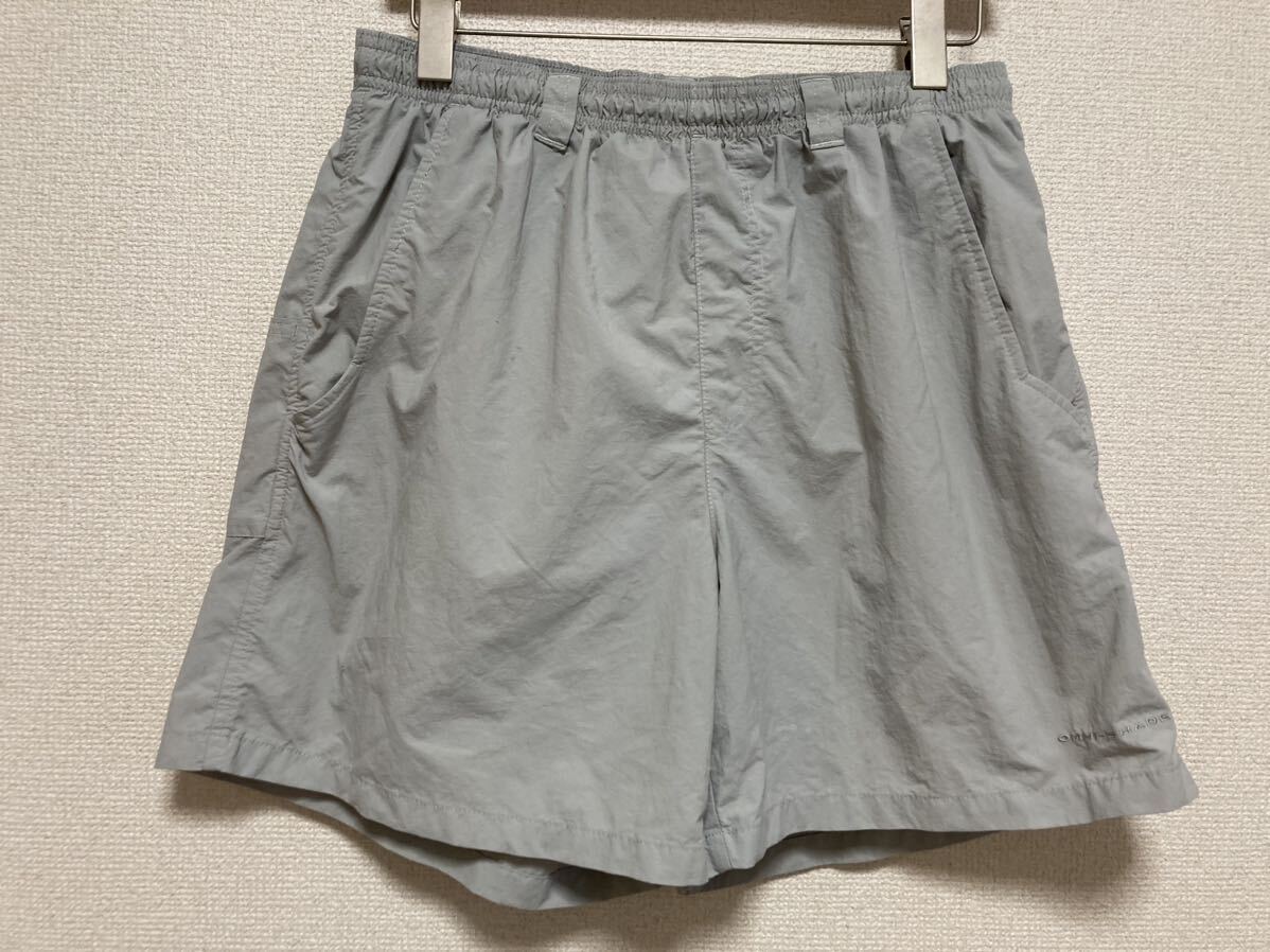 90's 00's Columbia PFG コロンビア OMNI-SHADA ナイロンパンツ フィッシングパンツ ショートパンツ 薄いグレー M拍卖