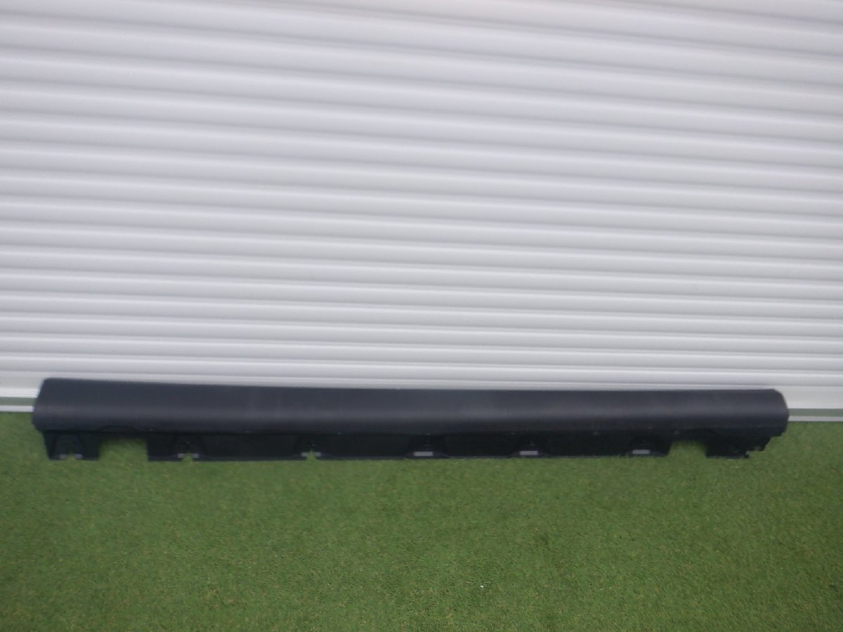 ベンツ純正 W254 X254 GLCクラス GLC350 サイドステップ サイドスカート 右側 A2546901400 m-24-4-222拍卖