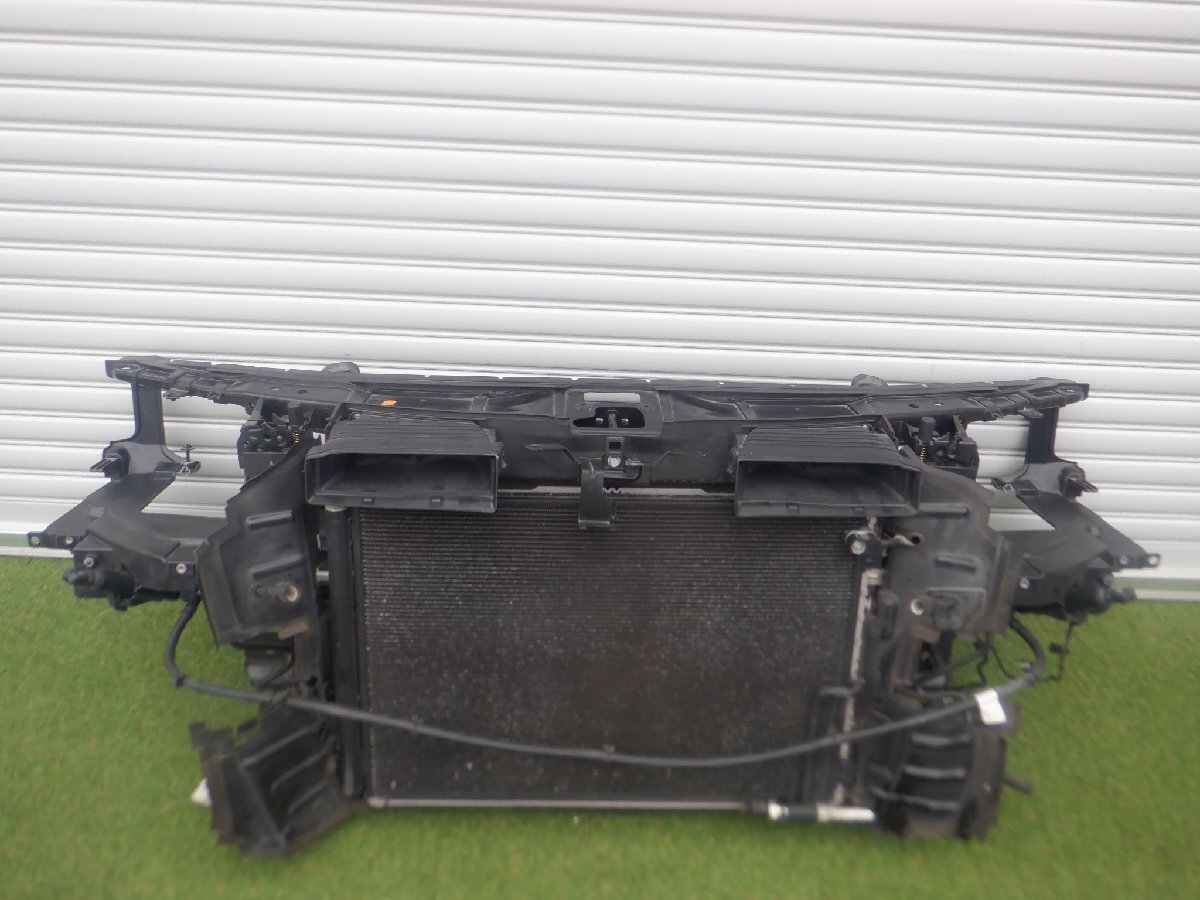 アウディ純正 ABA-4HDDTF S8 S8プラス H29/8 右ハンドル フロント回り コアサポート ラジエーター コンデンサー 使用OK 無事故車 即納拍卖