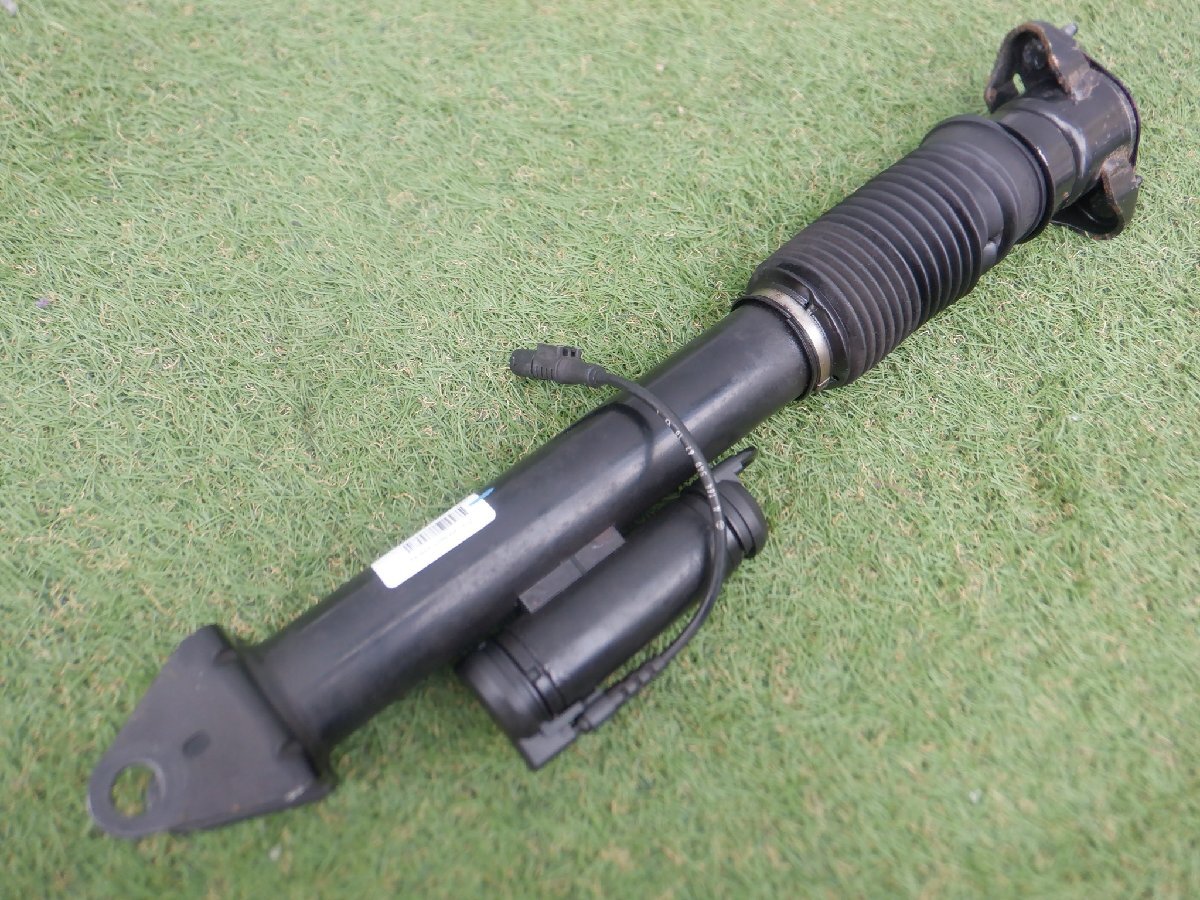 ベンツ純正 W166 166 MLクラス ML63? リア サスペンション ショック 片側 1本 A1663200031 F4-BA5-J709 m-24-4-569拍卖