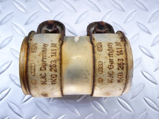 A/BS18■Audi A4 ABA-8KCDH (アウディ B8 1.8TFSI 2008y)■純正マフラージョイントパイプ拍卖