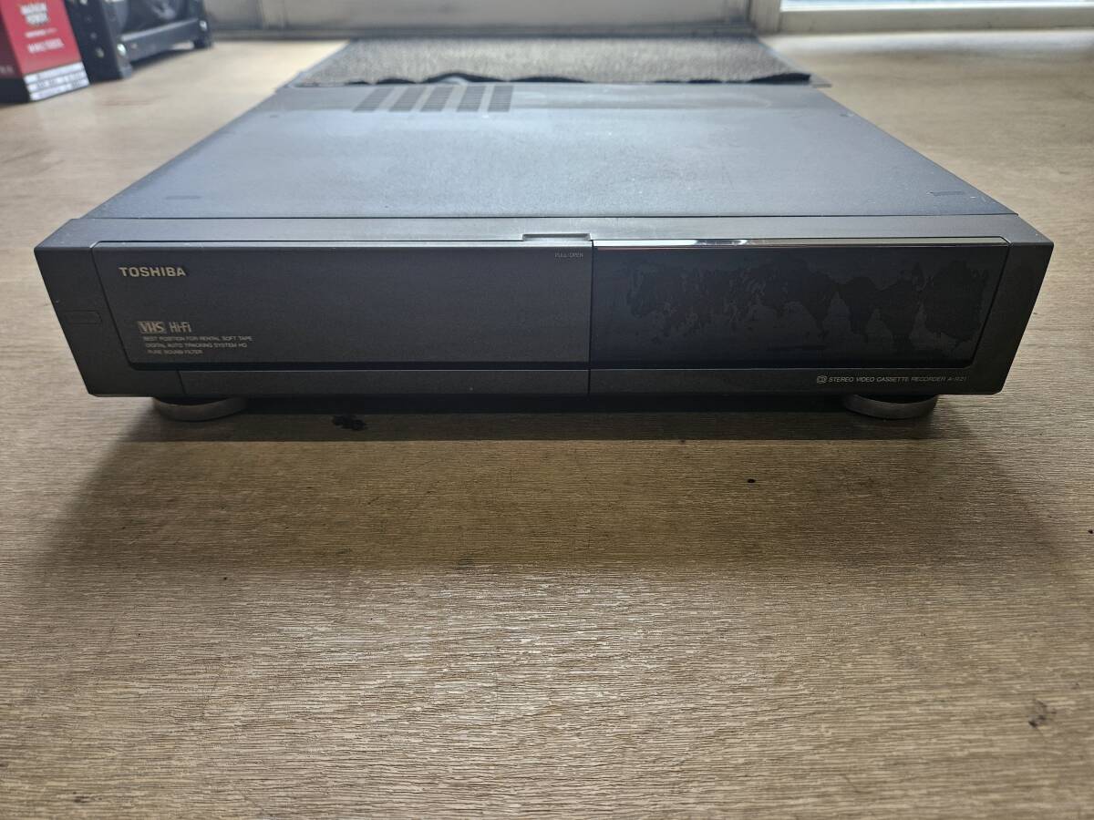 ★売切り★TOSHIBA A-R21 ステレオビデオカセットレコーダー VHS 東芝 ビデオデッキ 通電OK 中古 No.T3拍卖