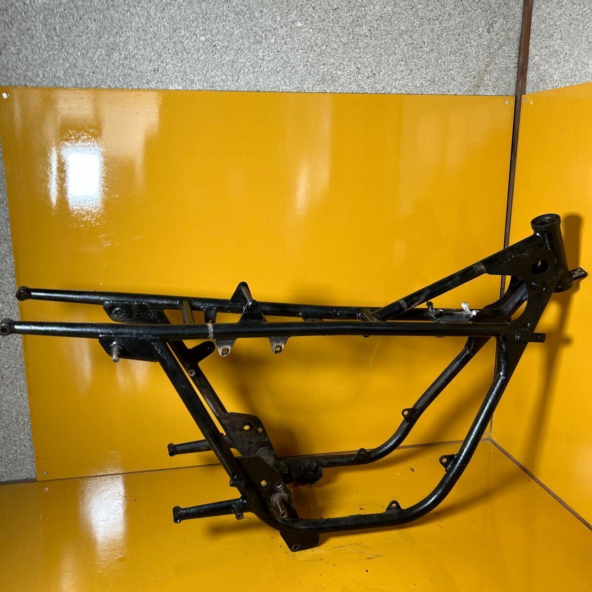 SUZUKI T200 フレーム 書類なし 曲がりなし拍卖