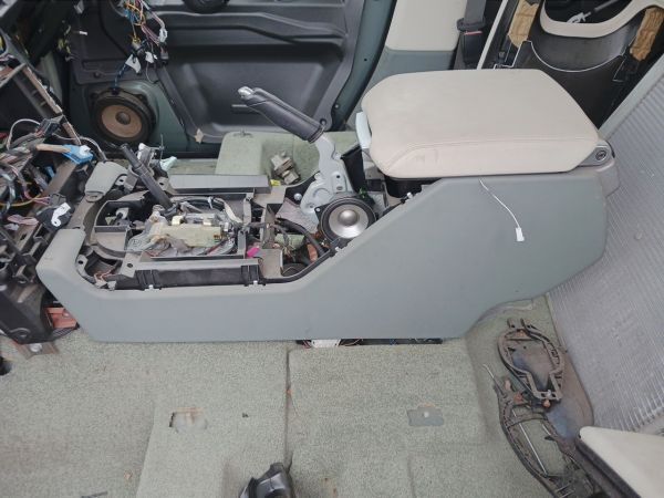 ■ランドローバー レンジローバー ヴォーグ センターコンソール 中古 FHT500200 FHT500210 FJZ500170 LR026228 LM44 L322 部品取あり ■拍卖