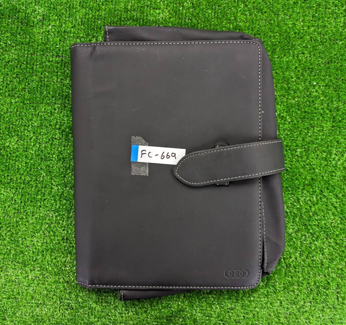 Audi アウディ 車検証入れ 保証書取説ケース★ FC-669拍卖