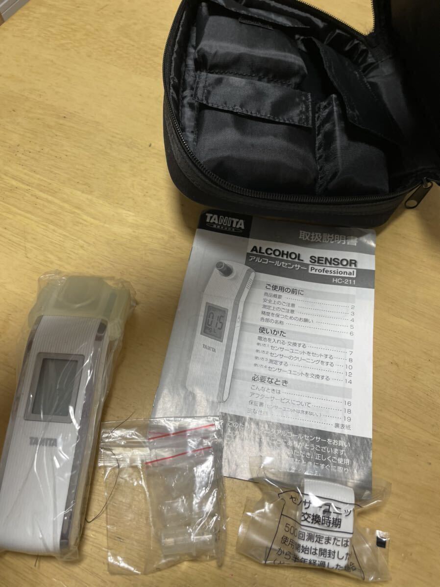 タニタ 未使用 アルコール センサー キャリー ケース セット ジャンク TANITA 飲酒 チェッカー 運行前 テスター 飲酒運転 防止 安心 安全拍卖