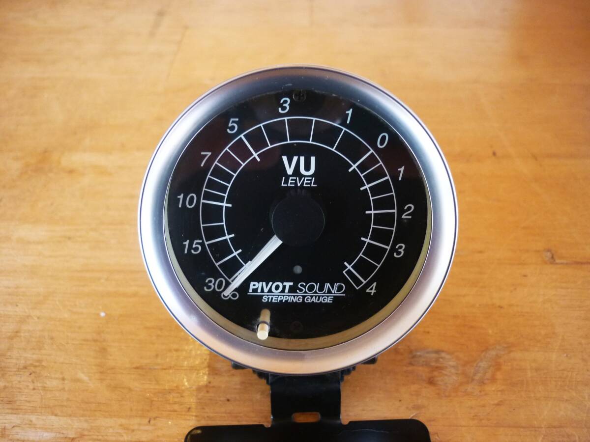 安心の消毒済 PIVOT ピボット 電子式 レベル計 CAX-VU レア商品 音響系 60パイ メータ・イルミOK 送料520円もOK拍卖