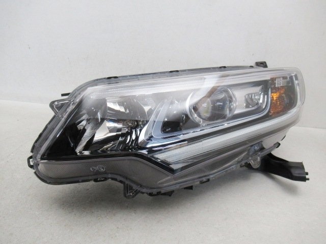 【即決有】 ホンダ フリード ハイブリッド GB7 GB8 前期 純正 左 ヘッドライト LED STANLEY W2172 (n094208)拍卖