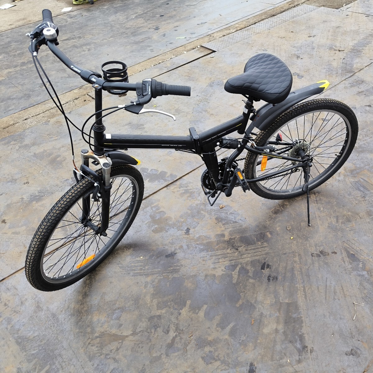 引取限定 CAPTAIN STAG ファルシオン FDB2618 マットブラック 折り畳み自転車(26インチ・18段変速)拍卖