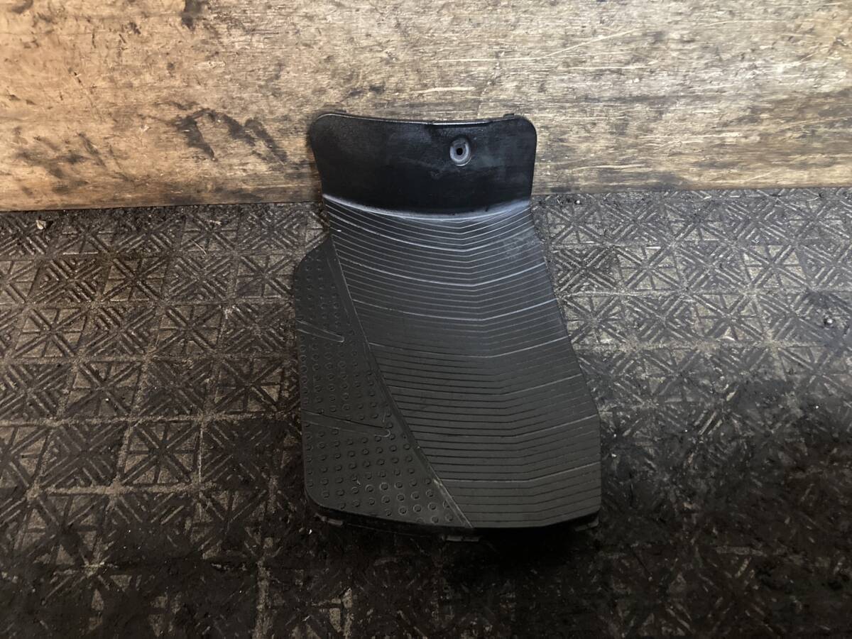 HONDA ディオ AF62 バッテリーカバー 神戸発 A166-10拍卖