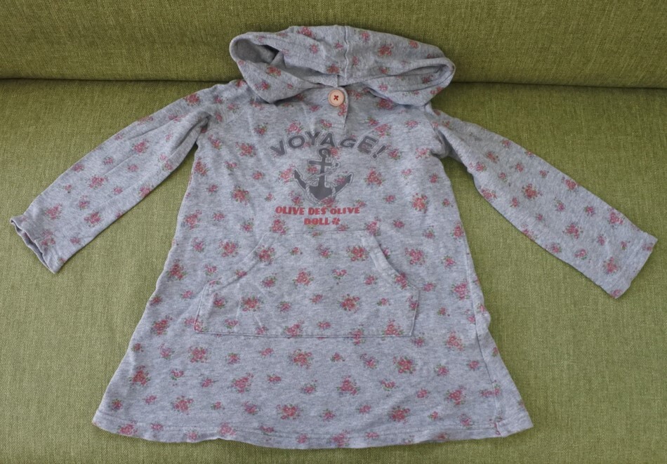 1円から売り切りスタート・・ OLIVE des OLIVE オリーブ デ オリーブ カットソー チュニック 長袖 110 小花柄 グレー fjtetk a201h0427拍卖