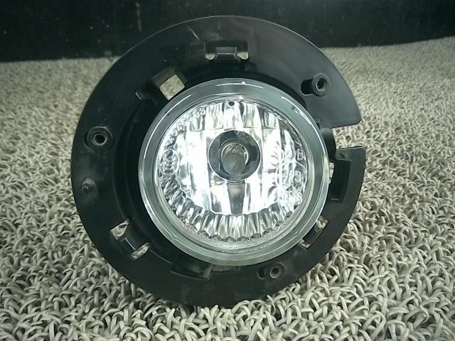 ☆平成21年 ミラココア プラスX L675S 左フォグランプ ハロゲン コイト 114-51753 81210-97229拍卖