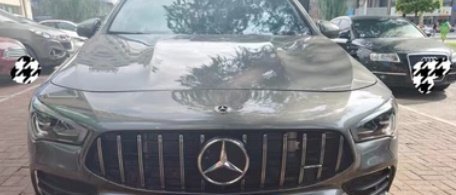 メルセデスベンツCLA14-16モデル用フロントグリル ABS素材 取付簡単 カスタムパーツ 交換用 おすすめ おしゃれ シルバー ブラック拍卖