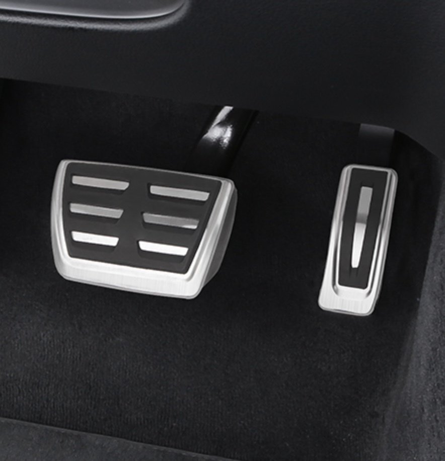 ポルシェマカン用ペダル2点セット! ブレーキペダル アクセルペダル カスタムパーツ オシャレ カッコイイ 傷汚れ防止 踏みやすい拍卖