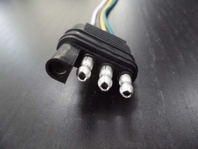 フォード エクスプローラー リンカーン ナビゲーター 4ピン 4極 フラット 電源 ソケット 雄 ヒッチ US 追加 アダプター トレーラー 4P拍卖