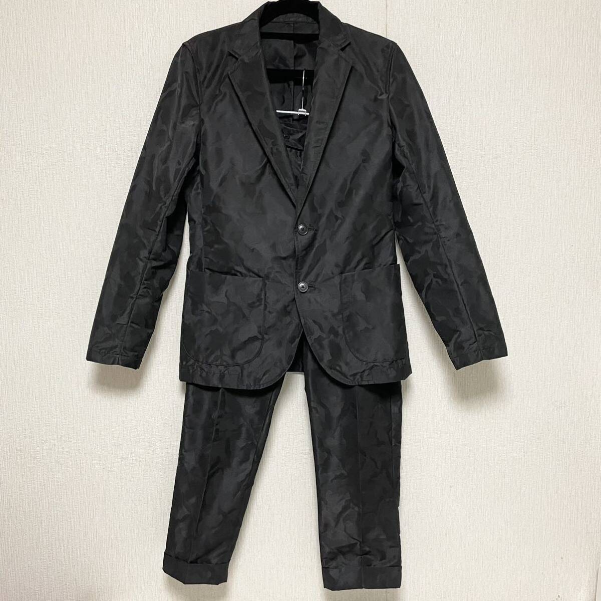 即決★PLST プラステ セットアップ 迷彩 スーツ 光沢 ブラック 美品 希少 レア ジャケット S パンツ メンズ拍卖