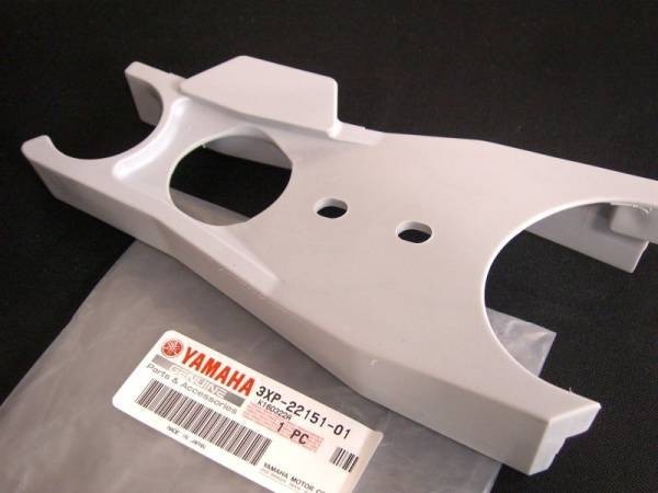 ★3XP-22151-00 シール,ガード ☆3/ DT200WR 新品 チェーンスライダー拍卖