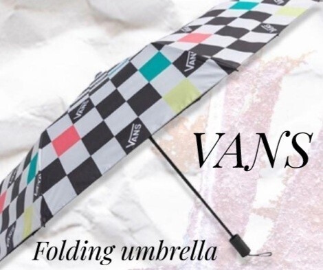 最値!新品未使用品!希少海外限定ノベルティ!名作チェッカーデザイン!バンズ(VANS)折り畳み 傘!スケート スケーター スケボー!白黒赤緑黄色拍卖