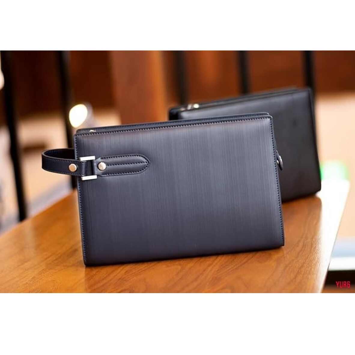 牛革 落ち着き 大人の スタイリッシュ セカンドバッグ クラッチバッグ 機能的 洗練された 高級感 冠婚葬祭 普段使い ビジネス ネイビー拍卖