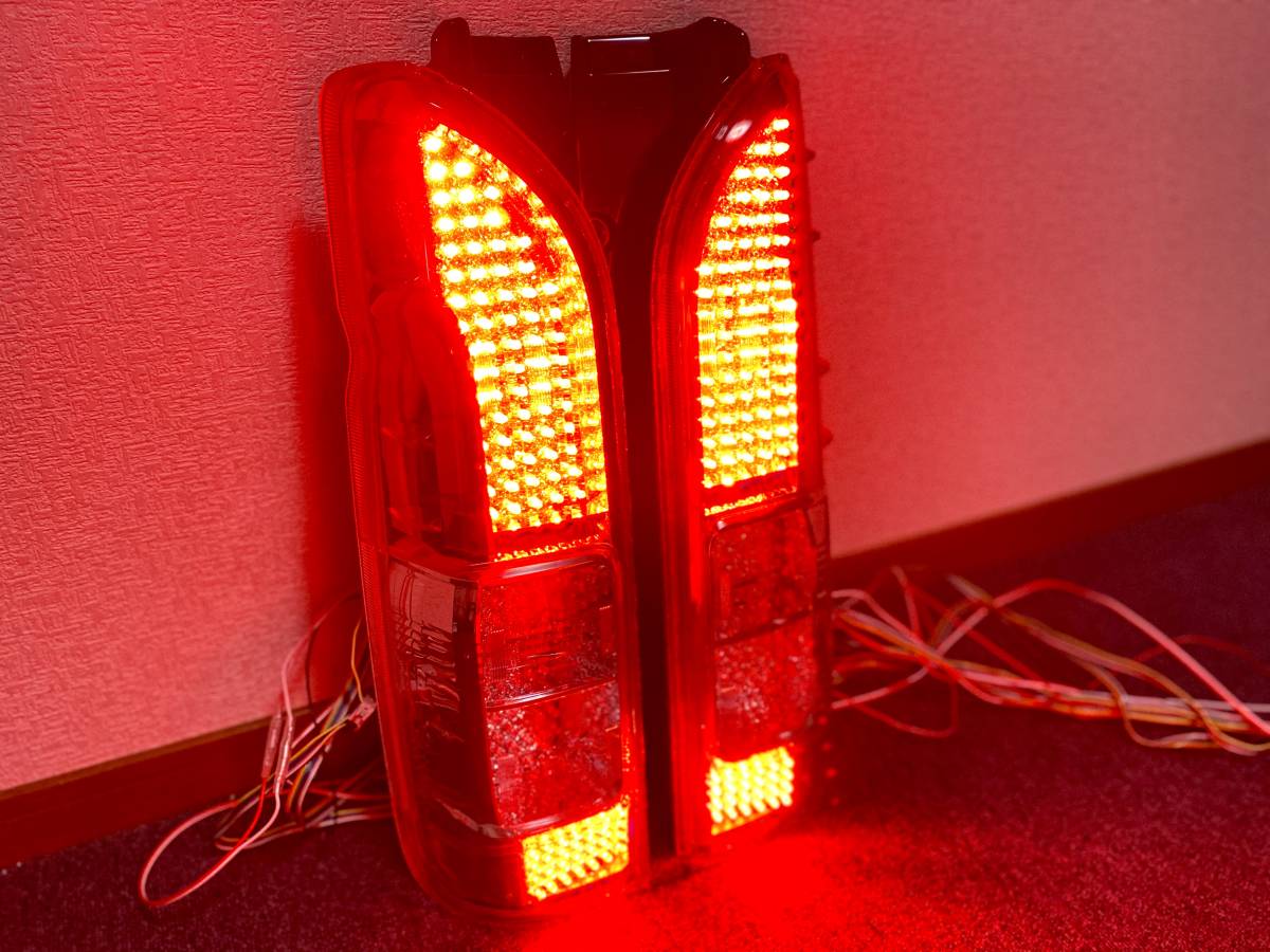 200系 ハイエース☆テールランプLEDユニット☆超爆光182発!拍卖